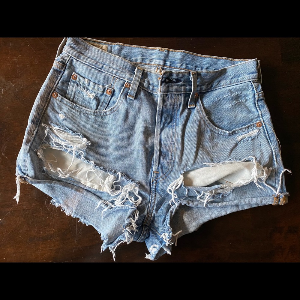 Levi’s cut offs